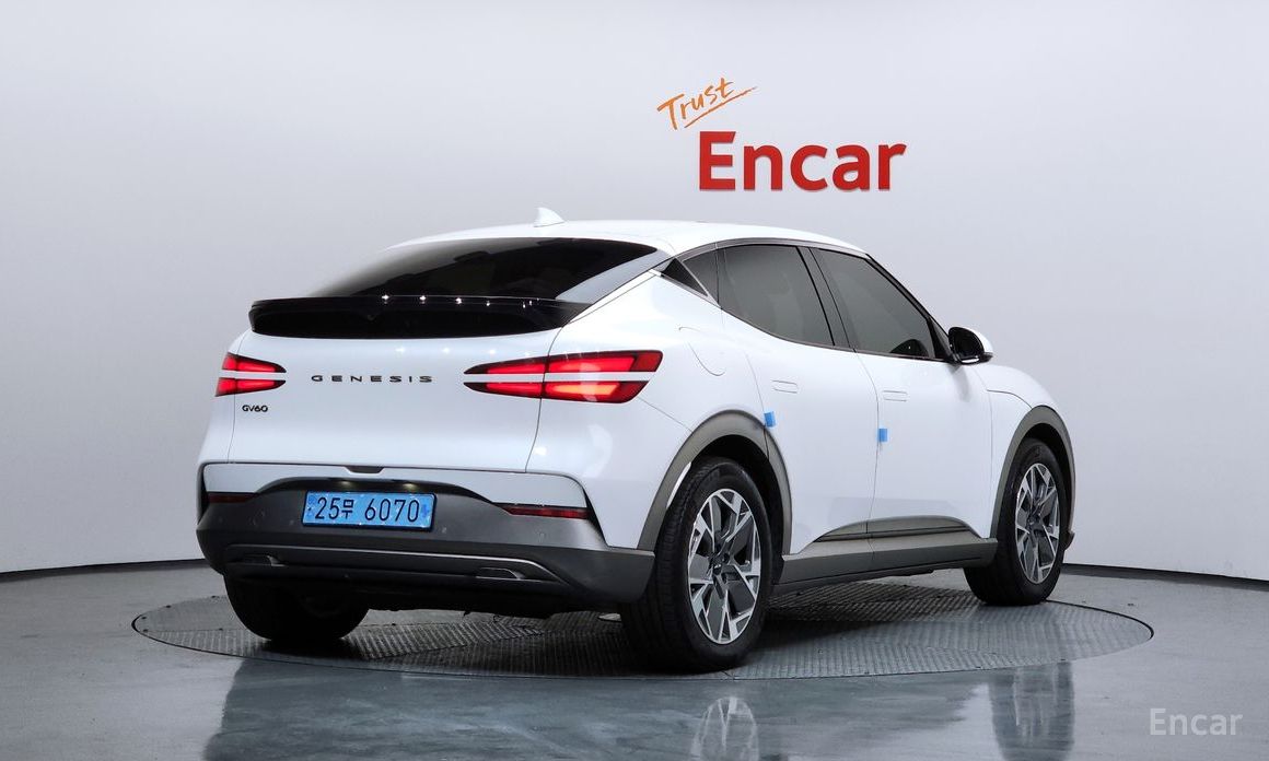 Genesis GV60