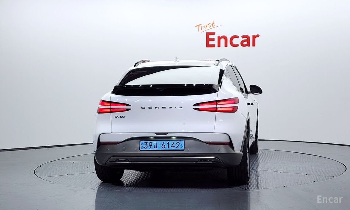  Genesis GV60