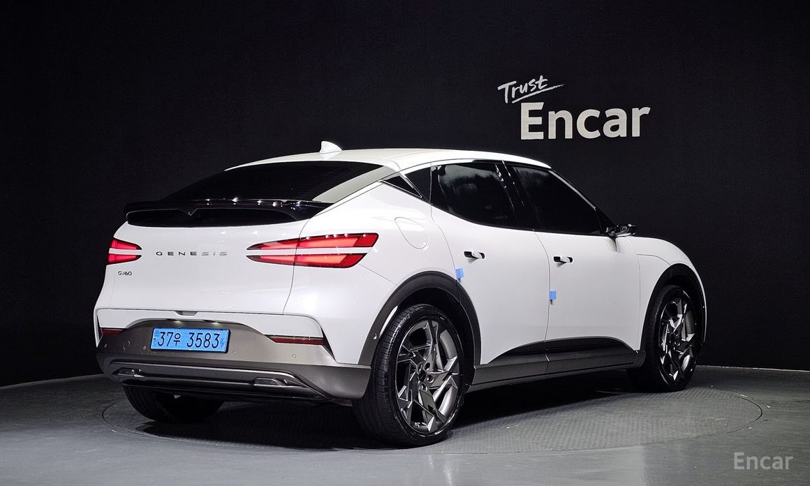  Genesis GV60