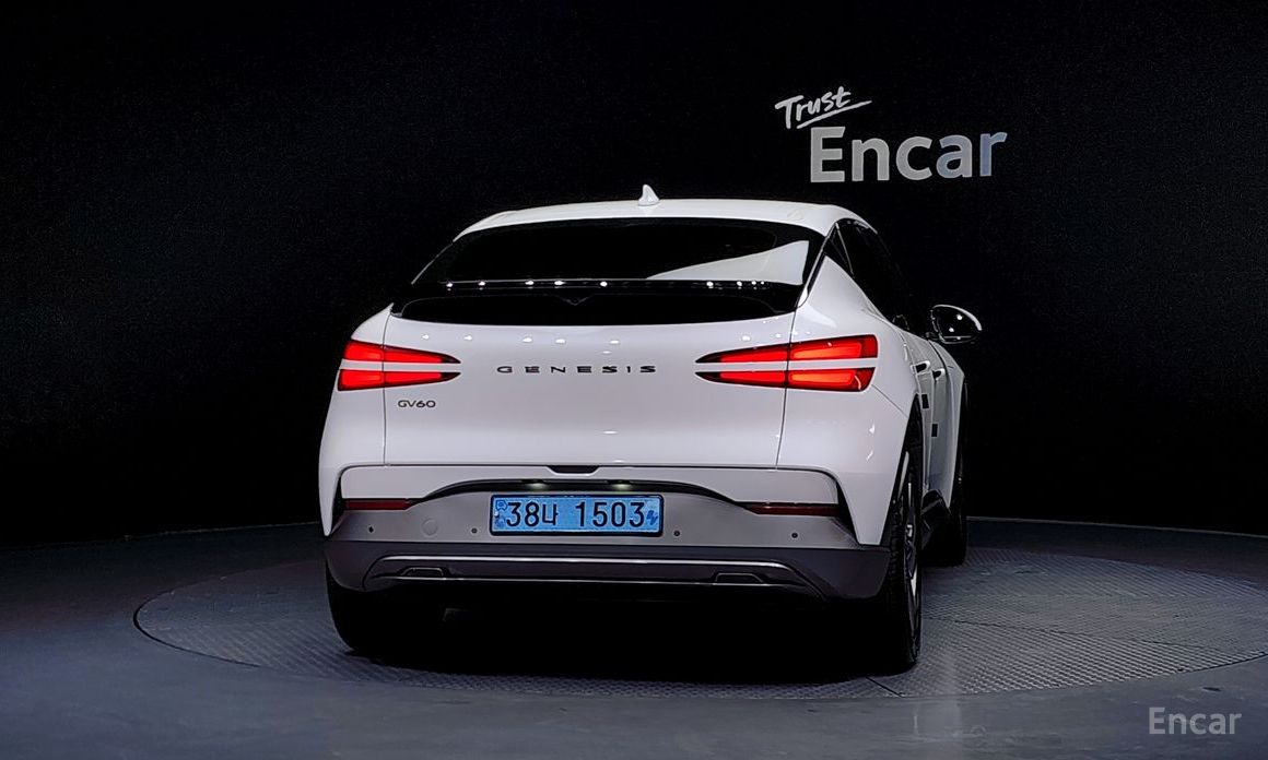  Genesis GV60