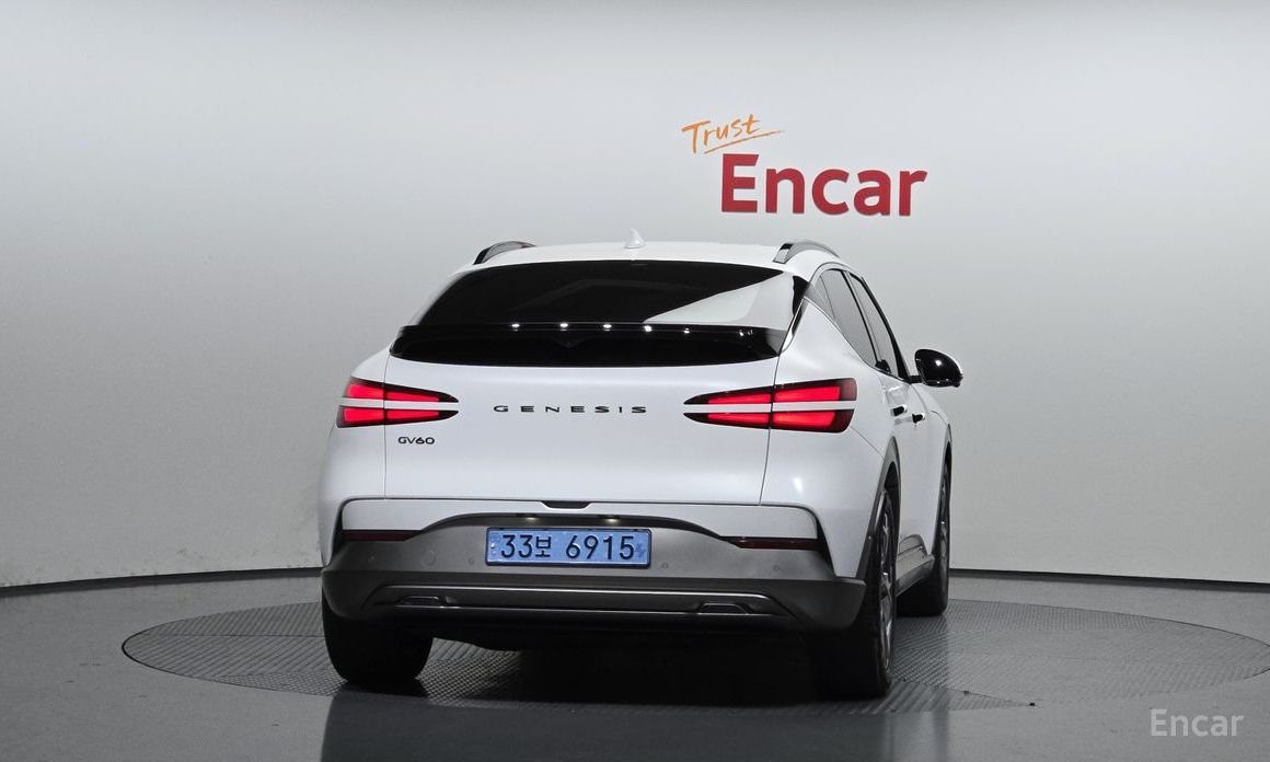  Genesis GV60