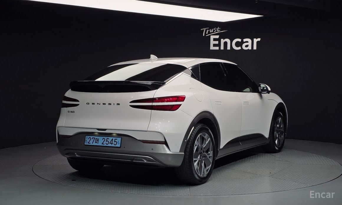  Genesis GV60