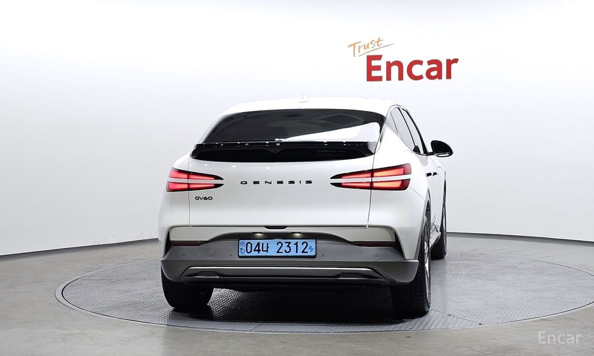  Genesis GV60