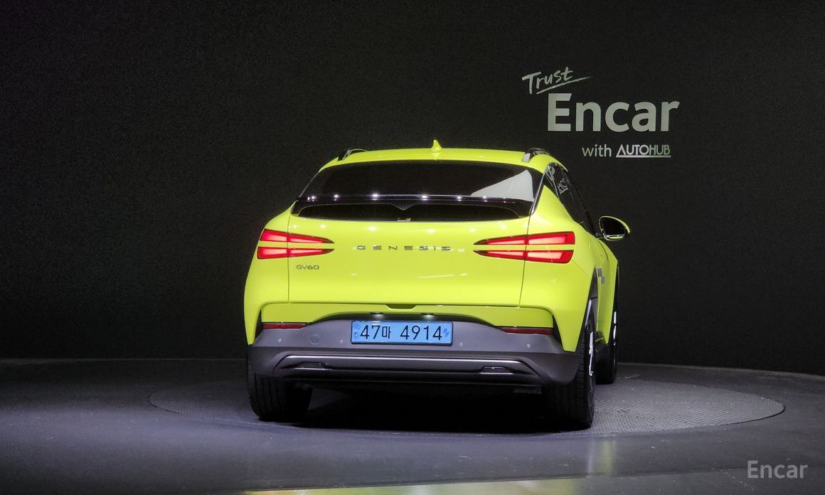  Genesis GV60