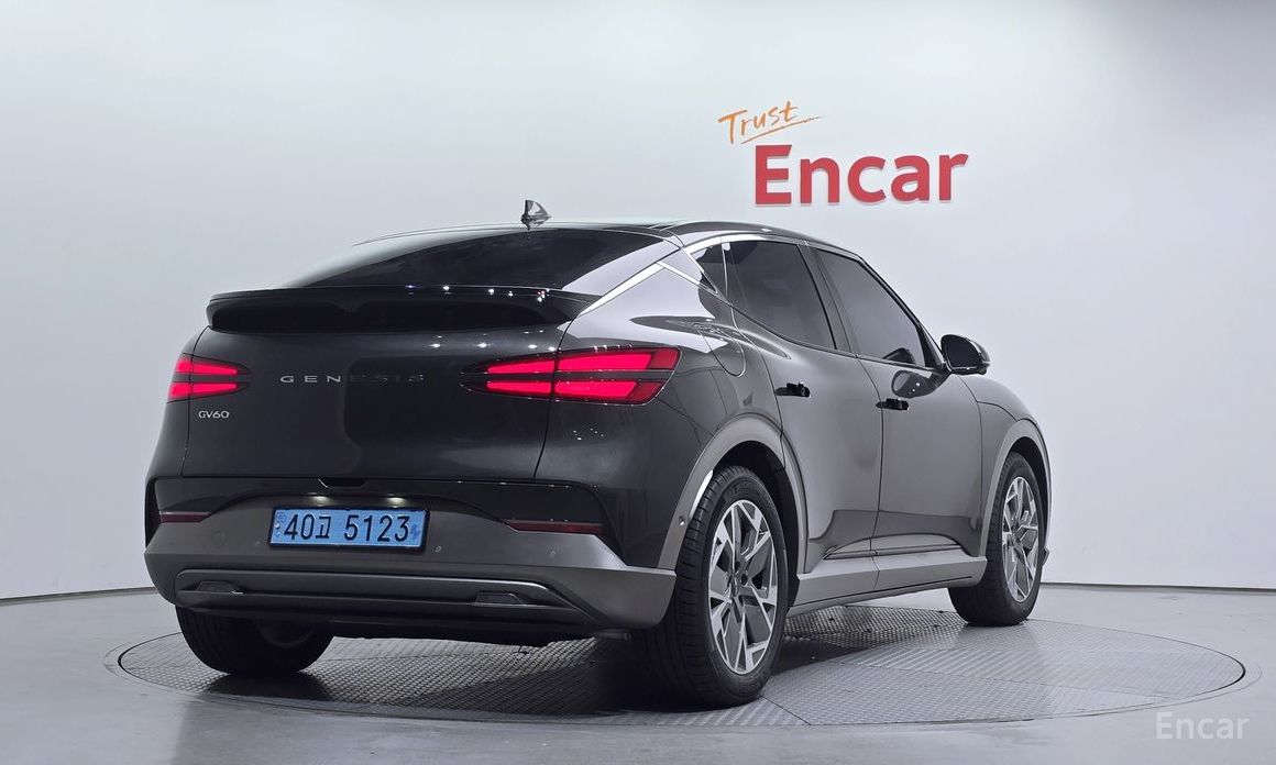  Genesis GV60