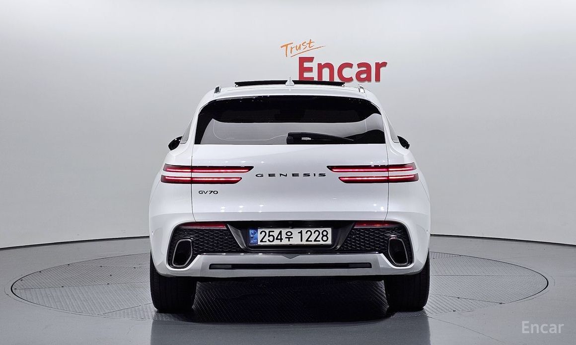  Genesis GV70