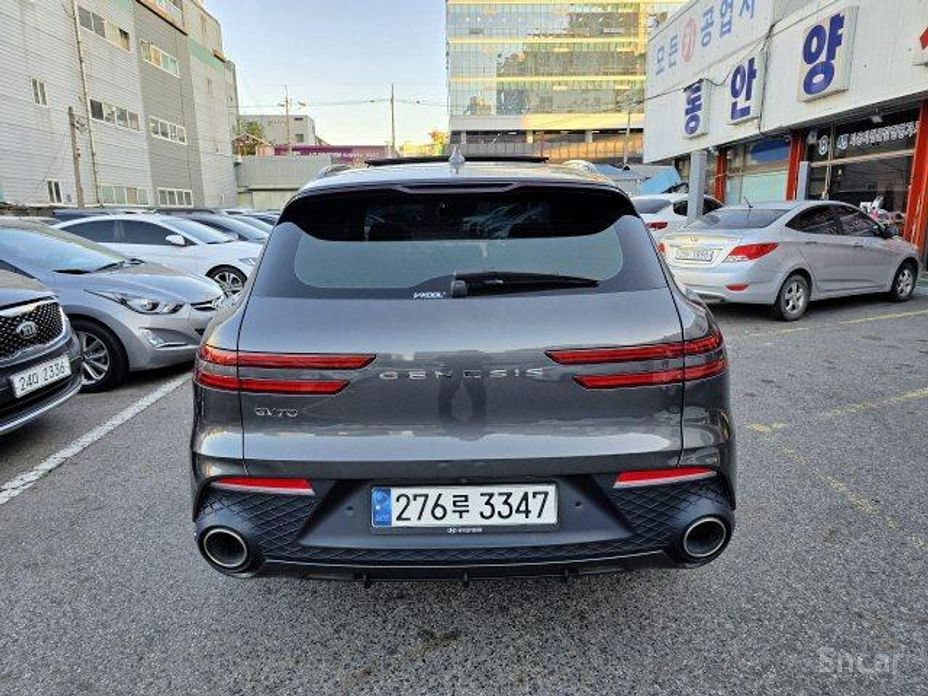  Genesis GV70