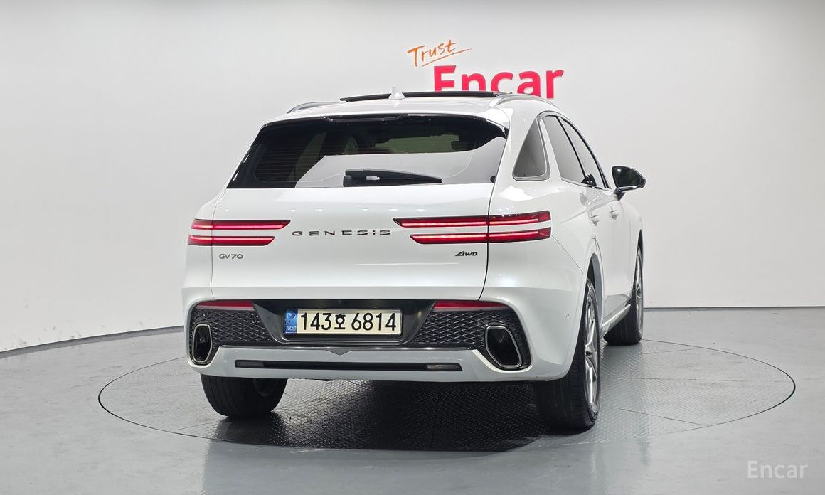 Genesis GV70