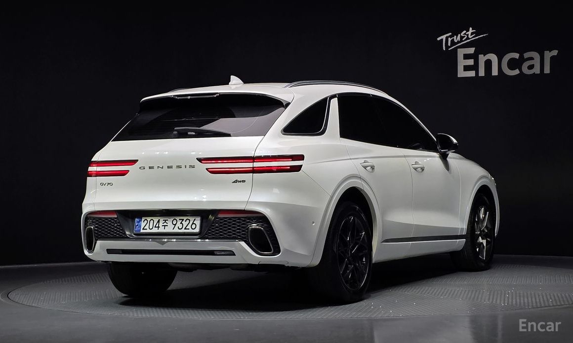  Genesis GV70