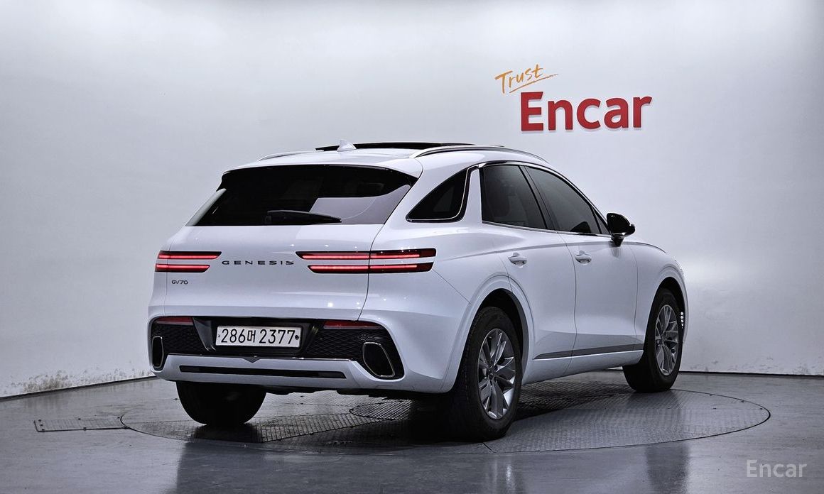  Genesis GV70