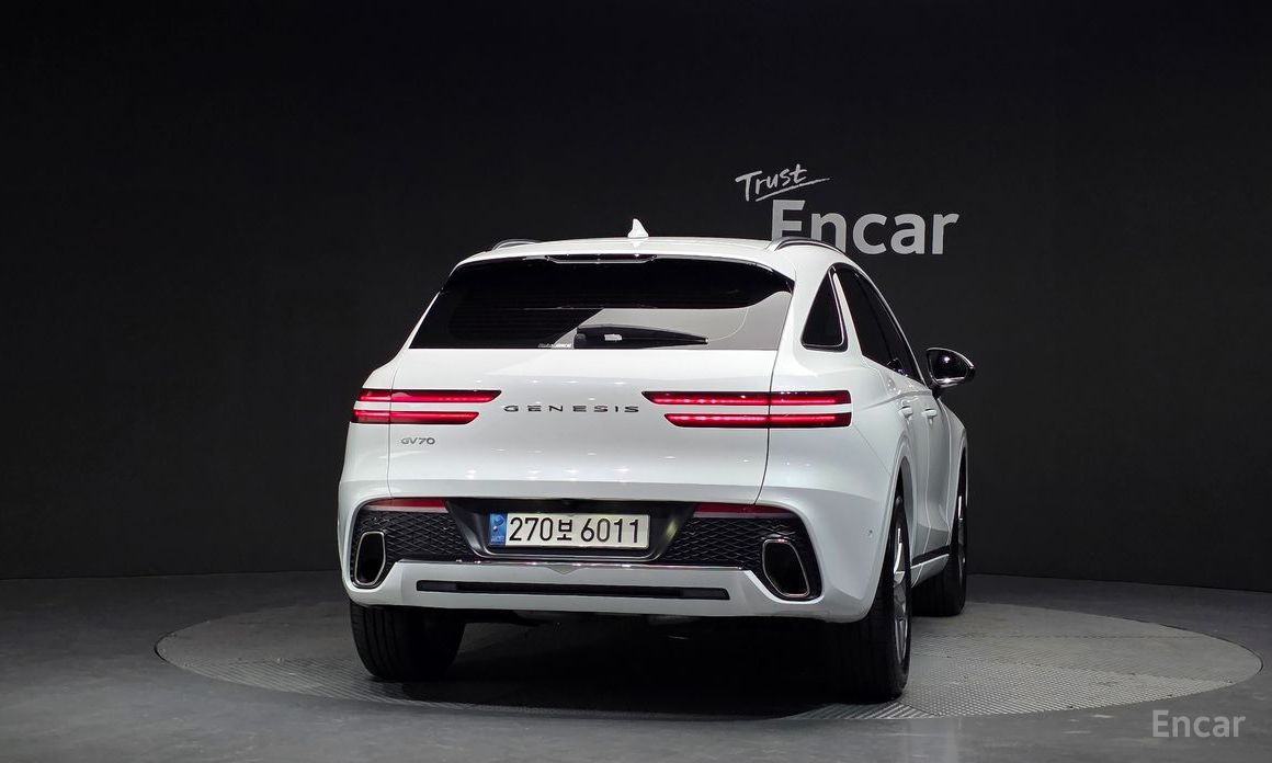  Genesis GV70