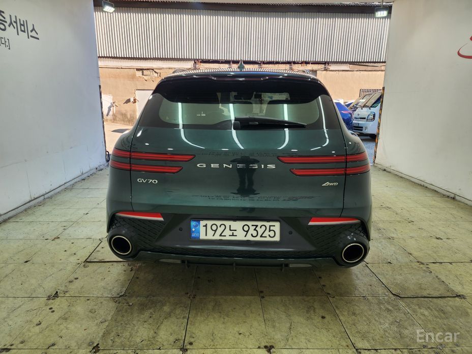  Genesis GV70