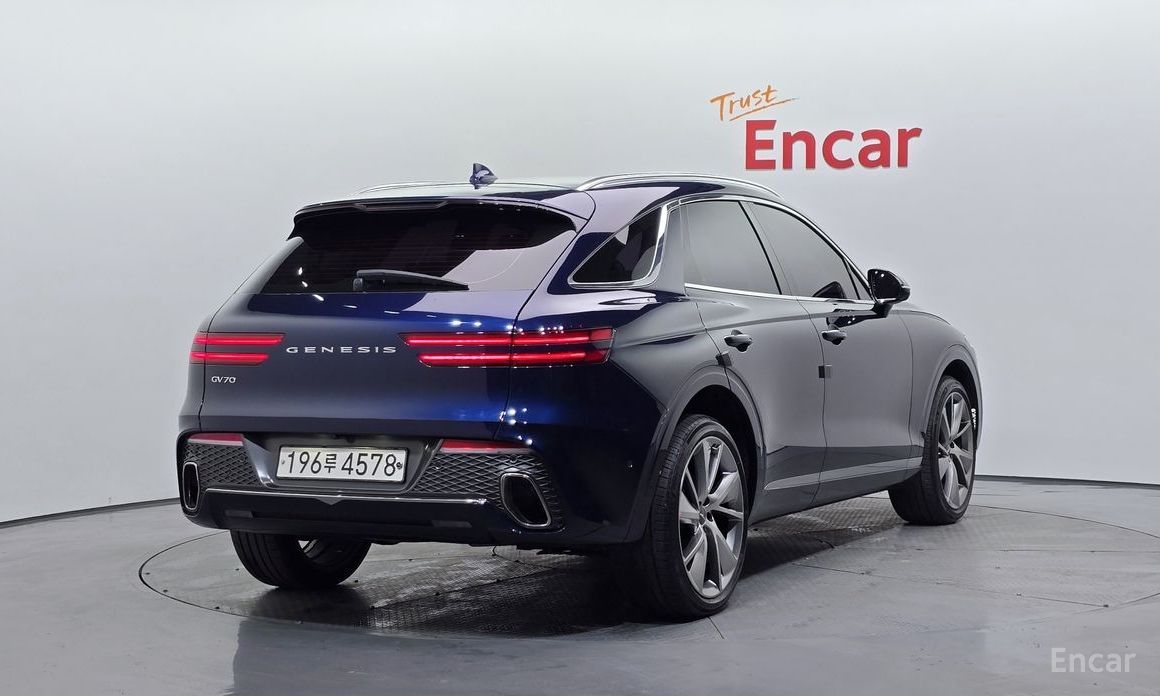  Genesis GV70