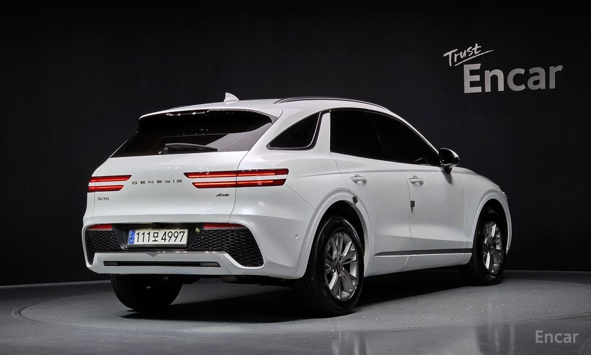  Genesis GV70