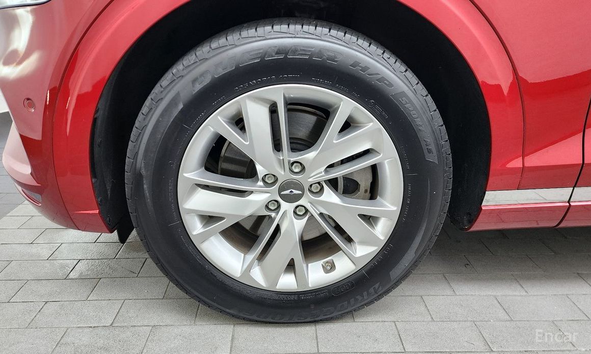  Genesis GV70