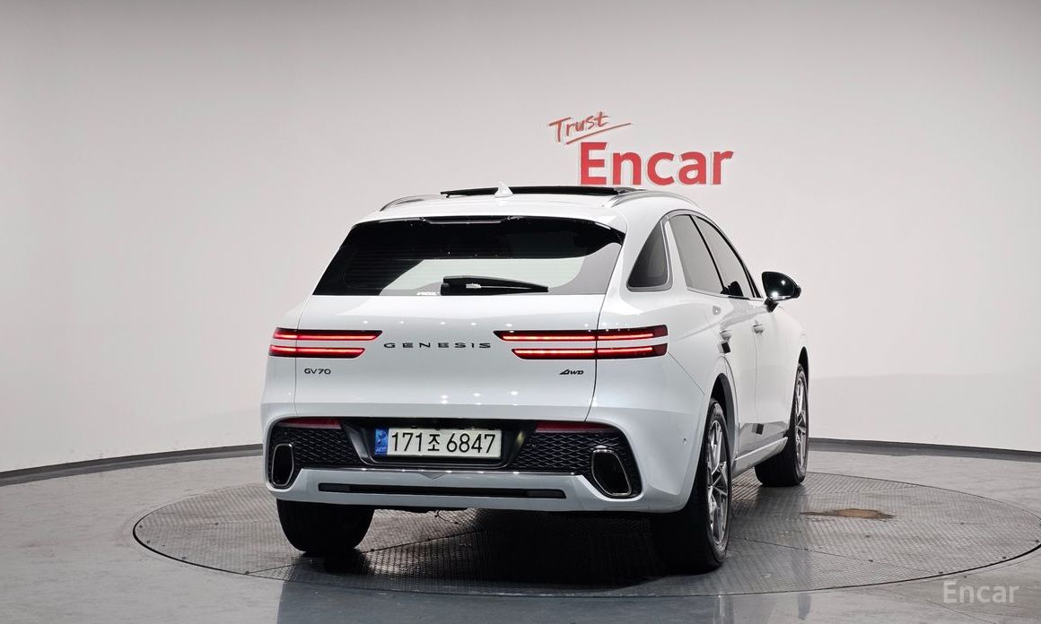  Genesis GV70