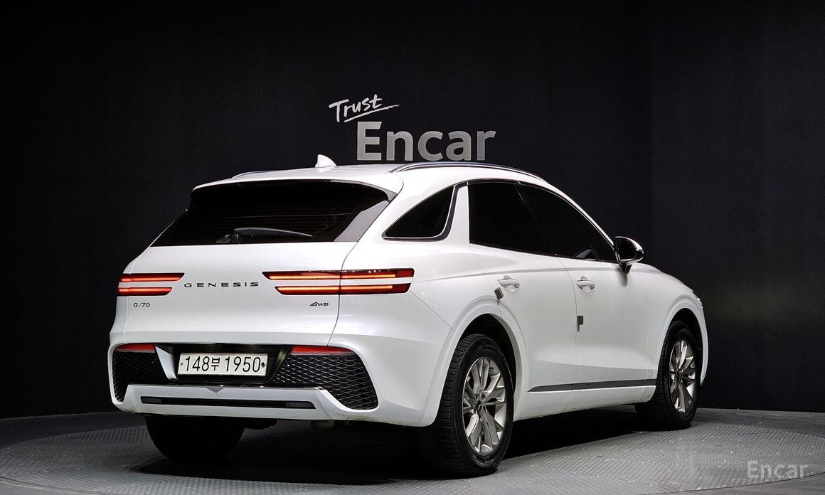  Genesis GV70
