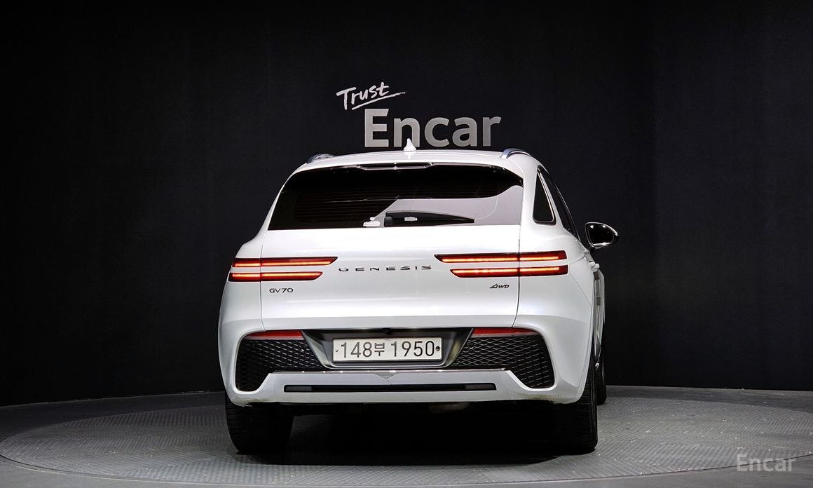  Genesis GV70