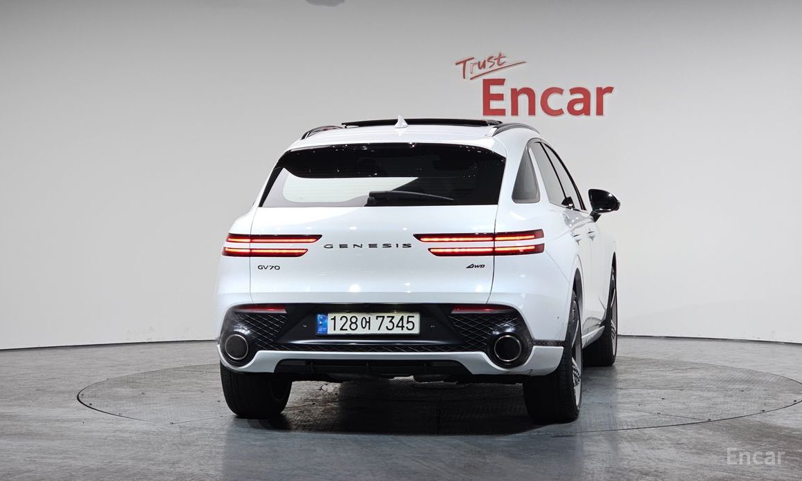  Genesis GV70