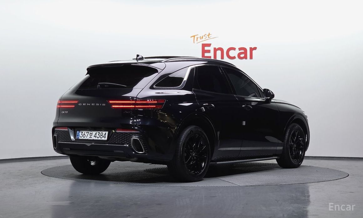  Genesis GV70