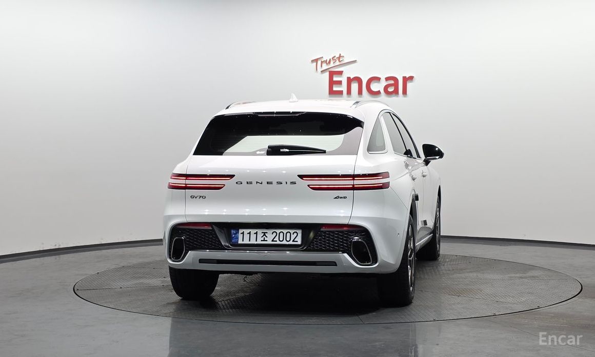  Genesis GV70