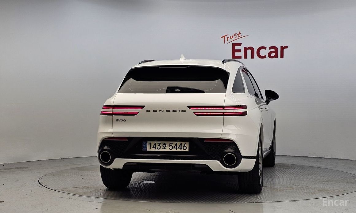  Genesis GV70