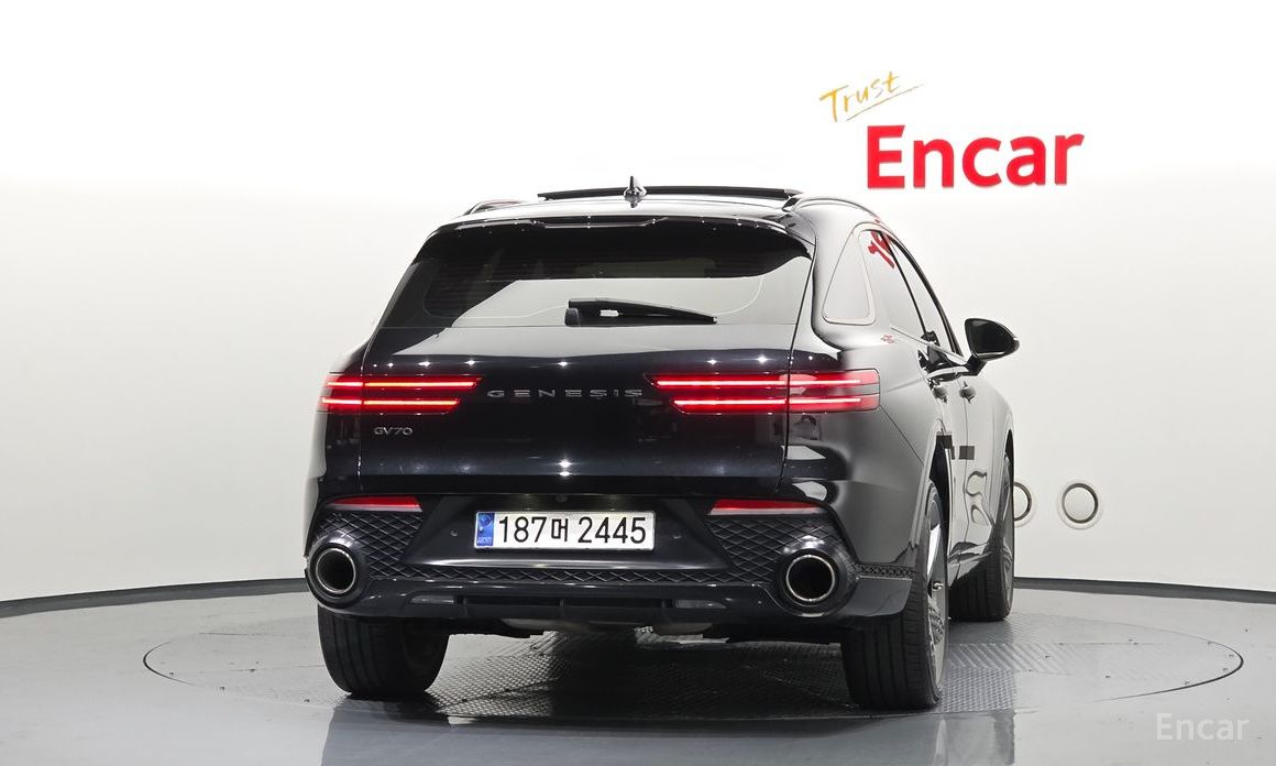  Genesis GV70
