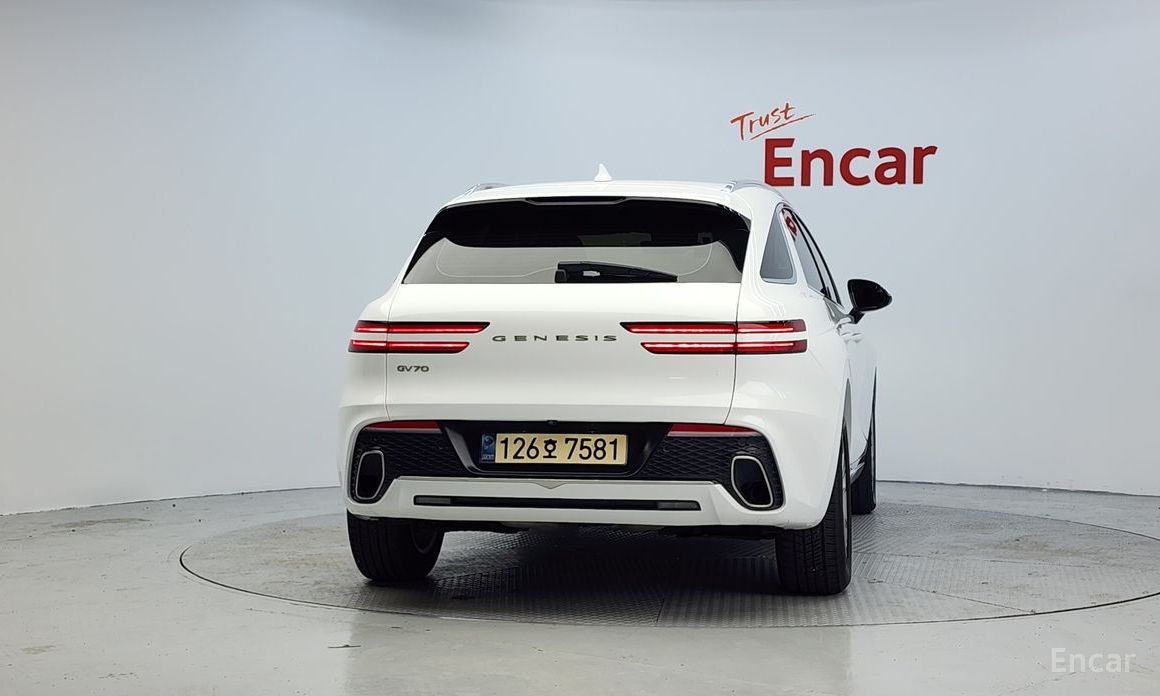  Genesis GV70