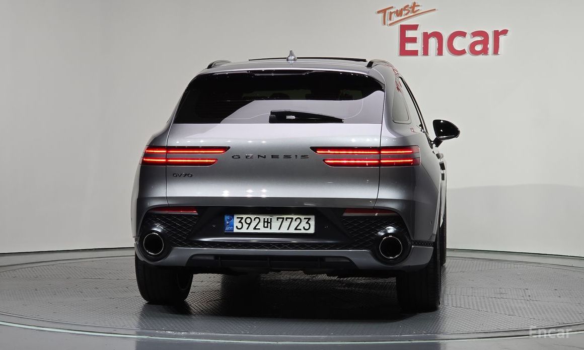  Genesis GV70