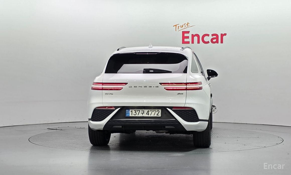  Genesis GV70