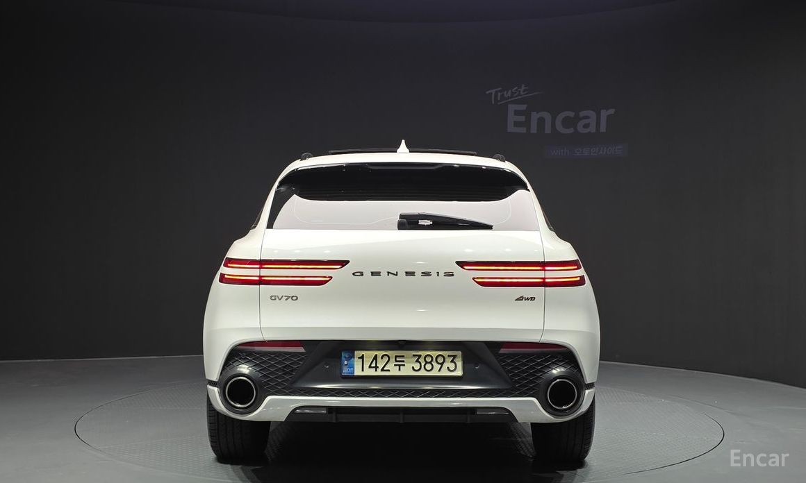  Genesis GV70