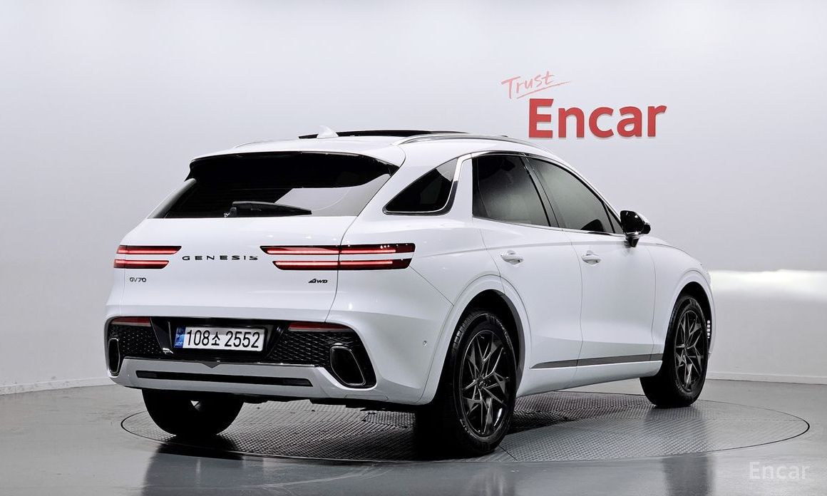  Genesis GV70