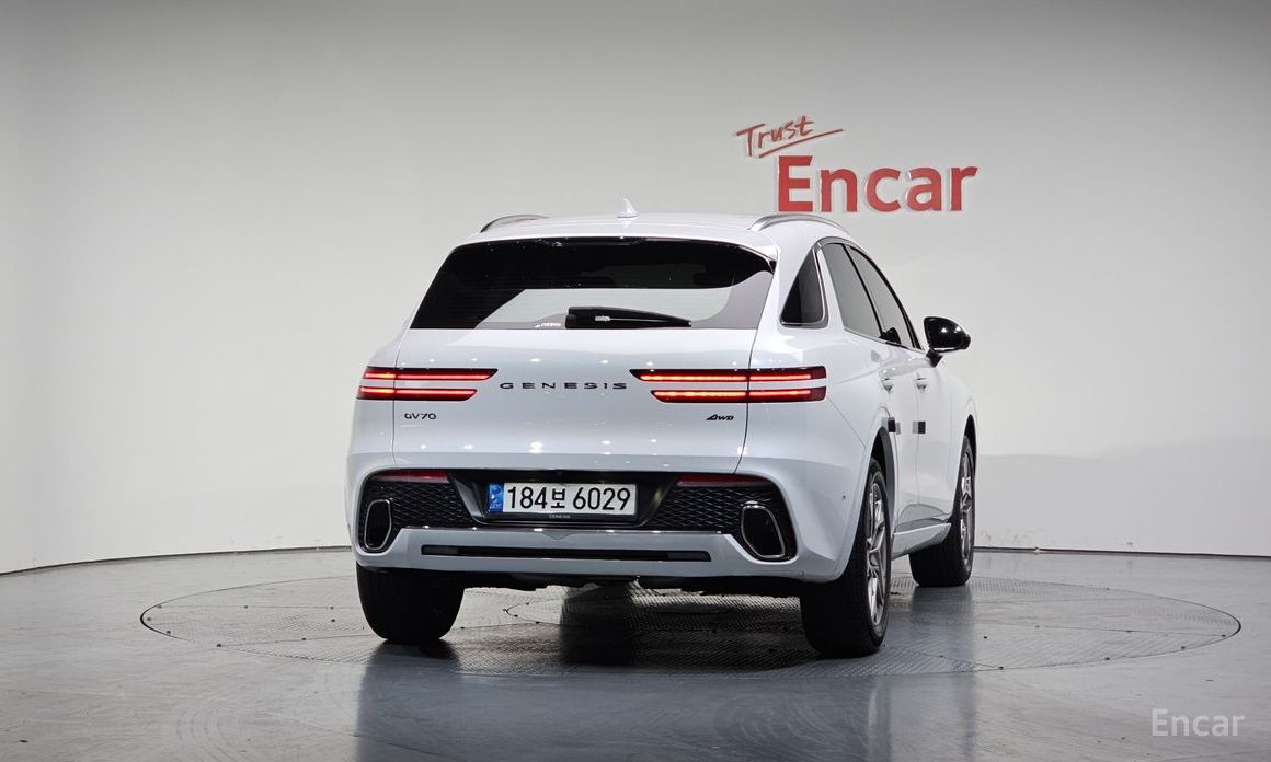  Genesis GV70