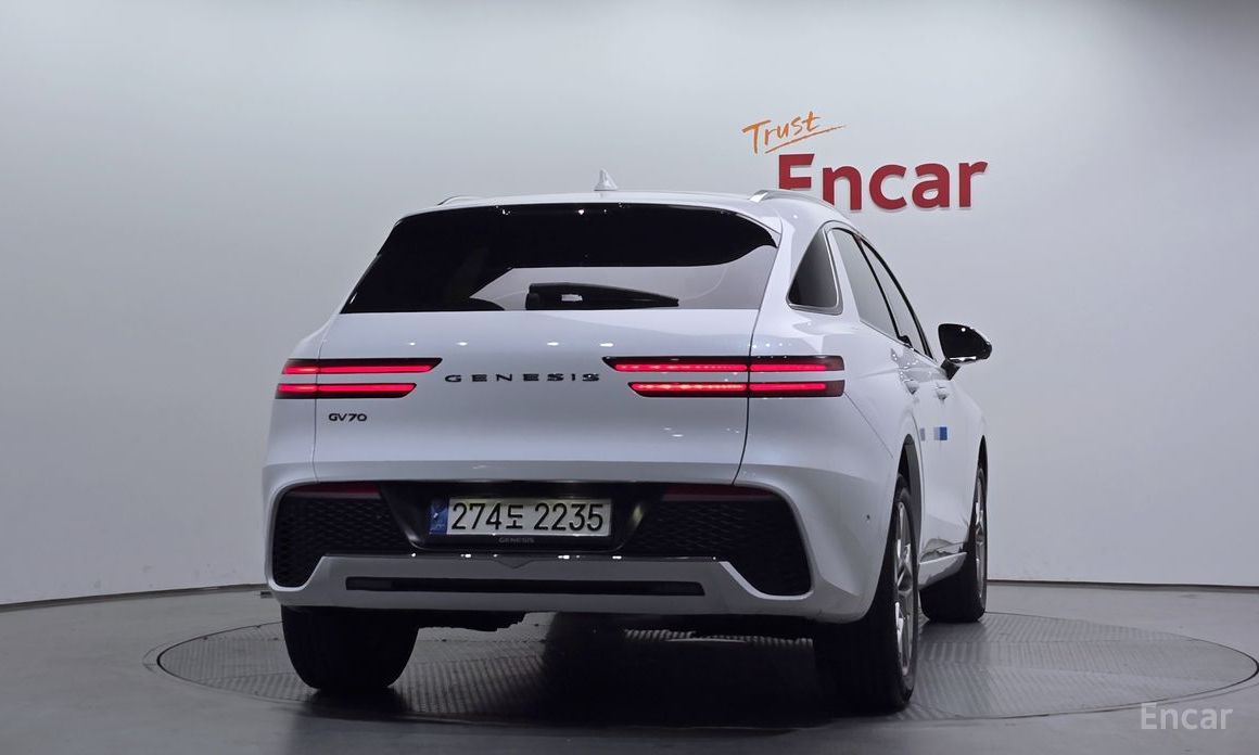  Genesis GV70