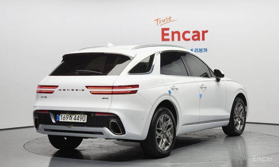  Genesis GV70