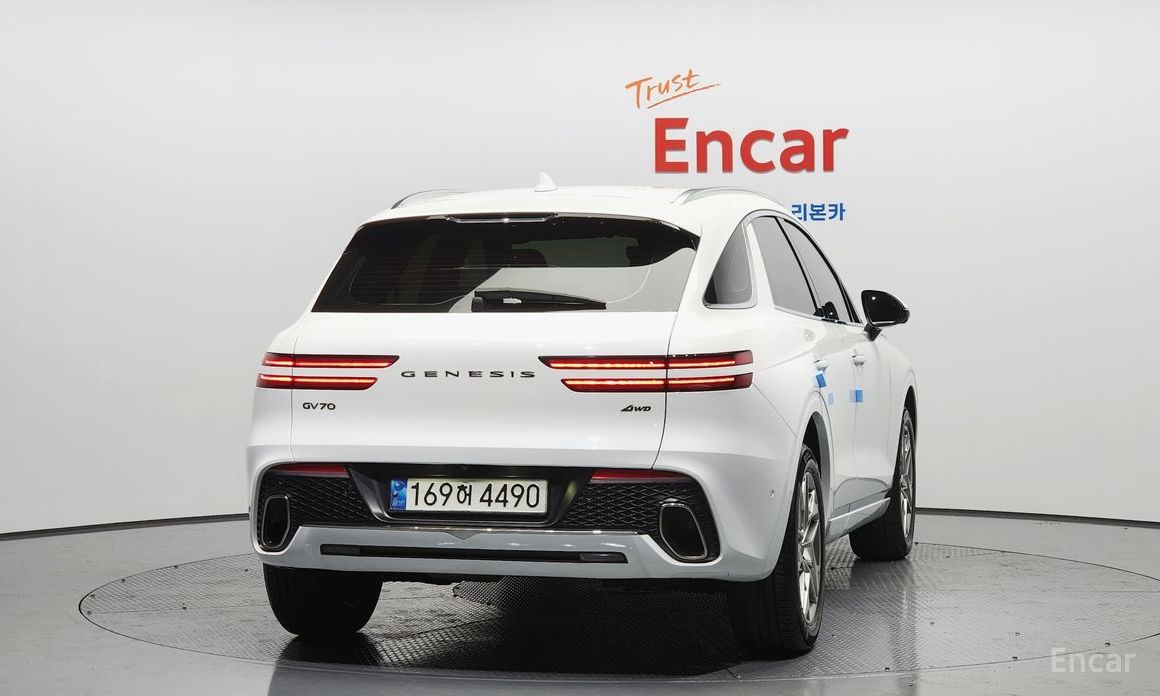  Genesis GV70
