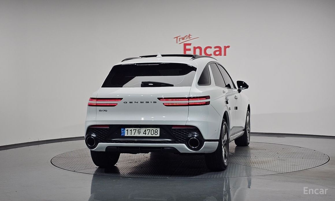  Genesis GV70