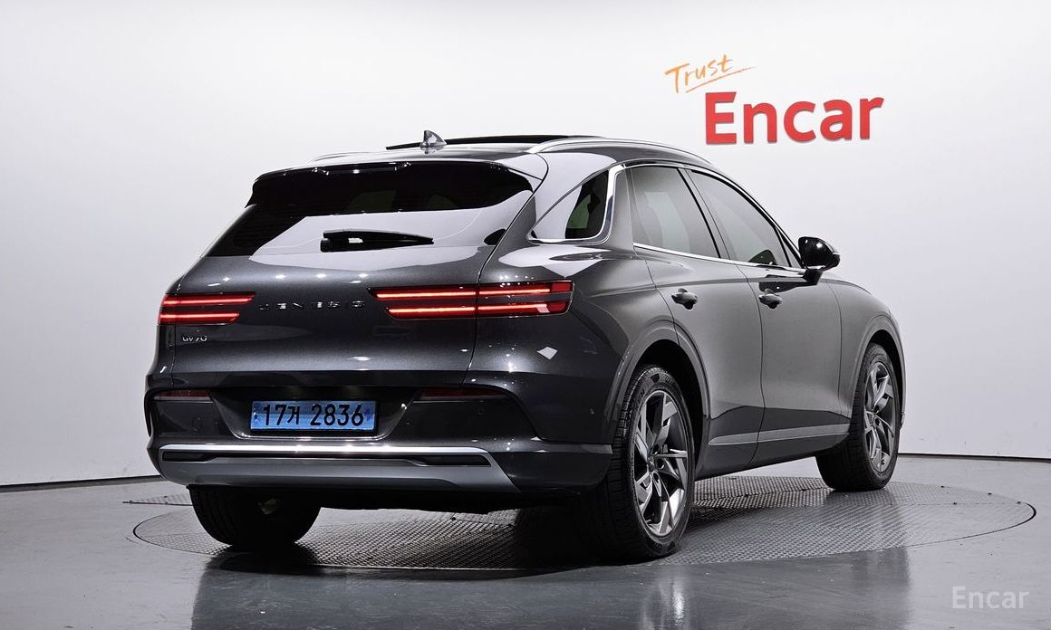  Genesis GV70