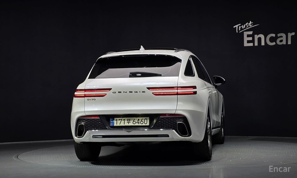  Genesis GV70