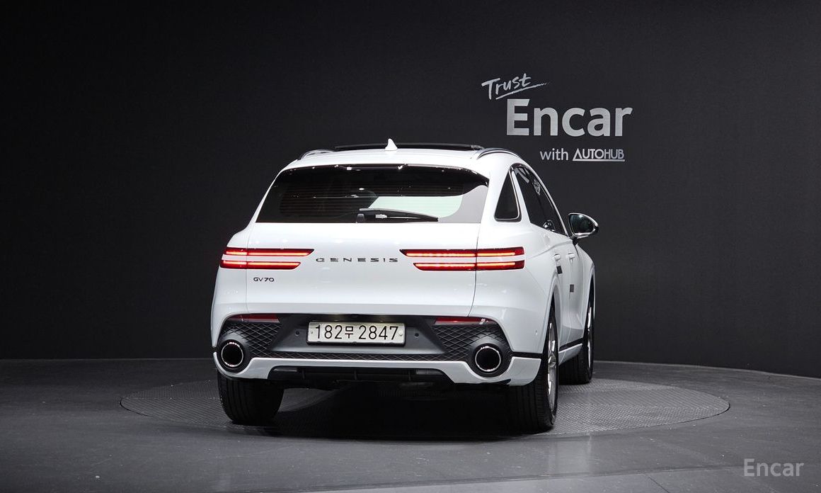  Genesis GV70