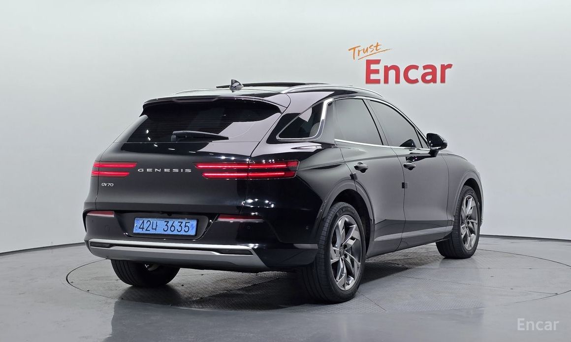  Genesis GV70