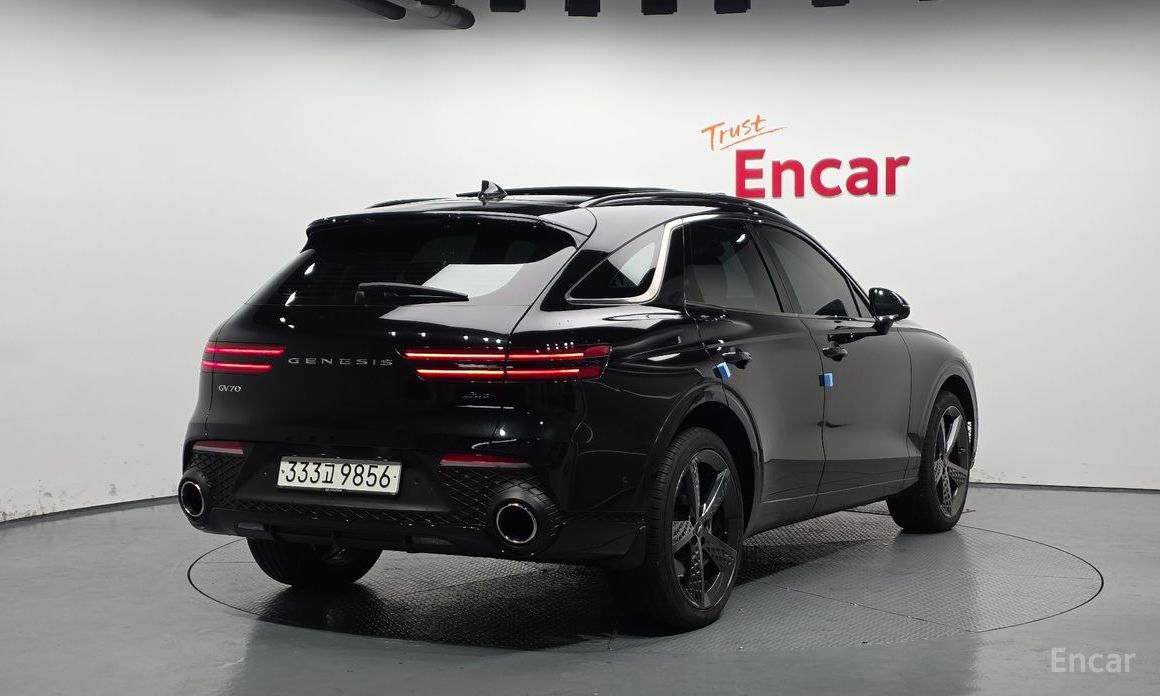  Genesis GV70