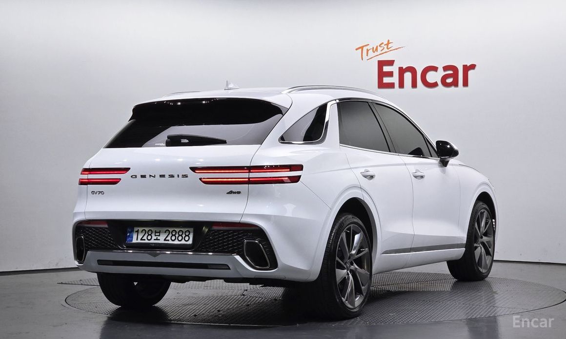 Genesis GV70