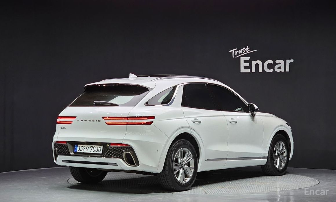  Genesis GV70