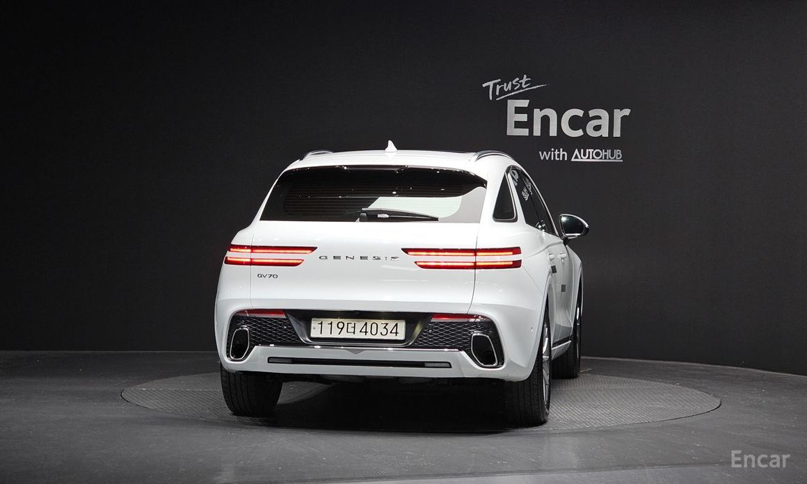  Genesis GV70