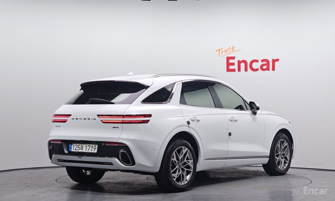 Genesis GV70