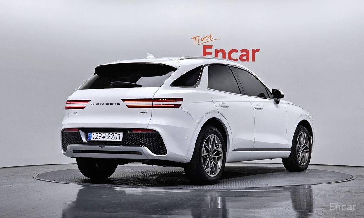  Genesis GV70
