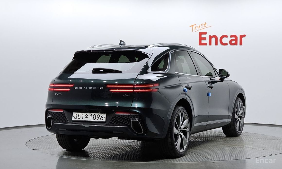  Genesis GV70