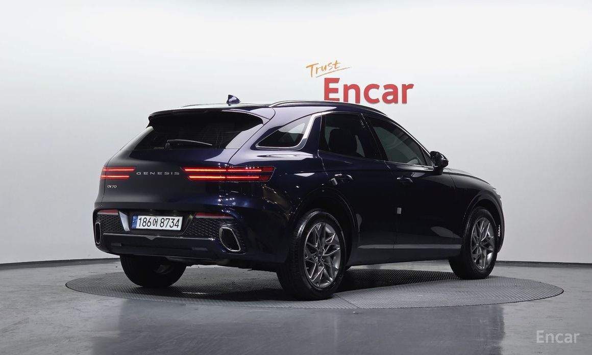  Genesis GV70