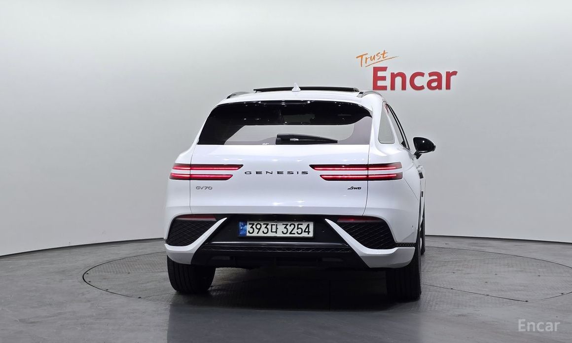  Genesis GV70